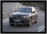 Przód, BMW X1, Dokładka